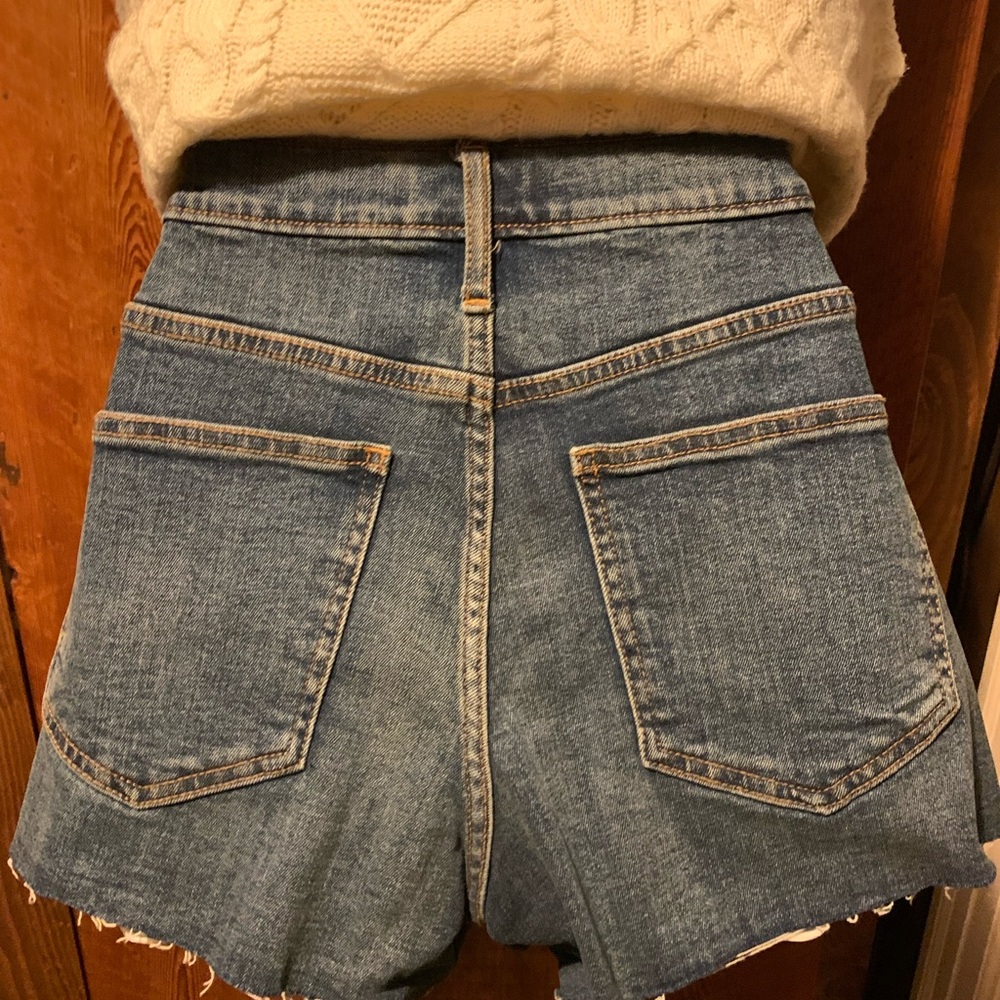 Gap Denim 3” Shorts - Picture 4 of 8